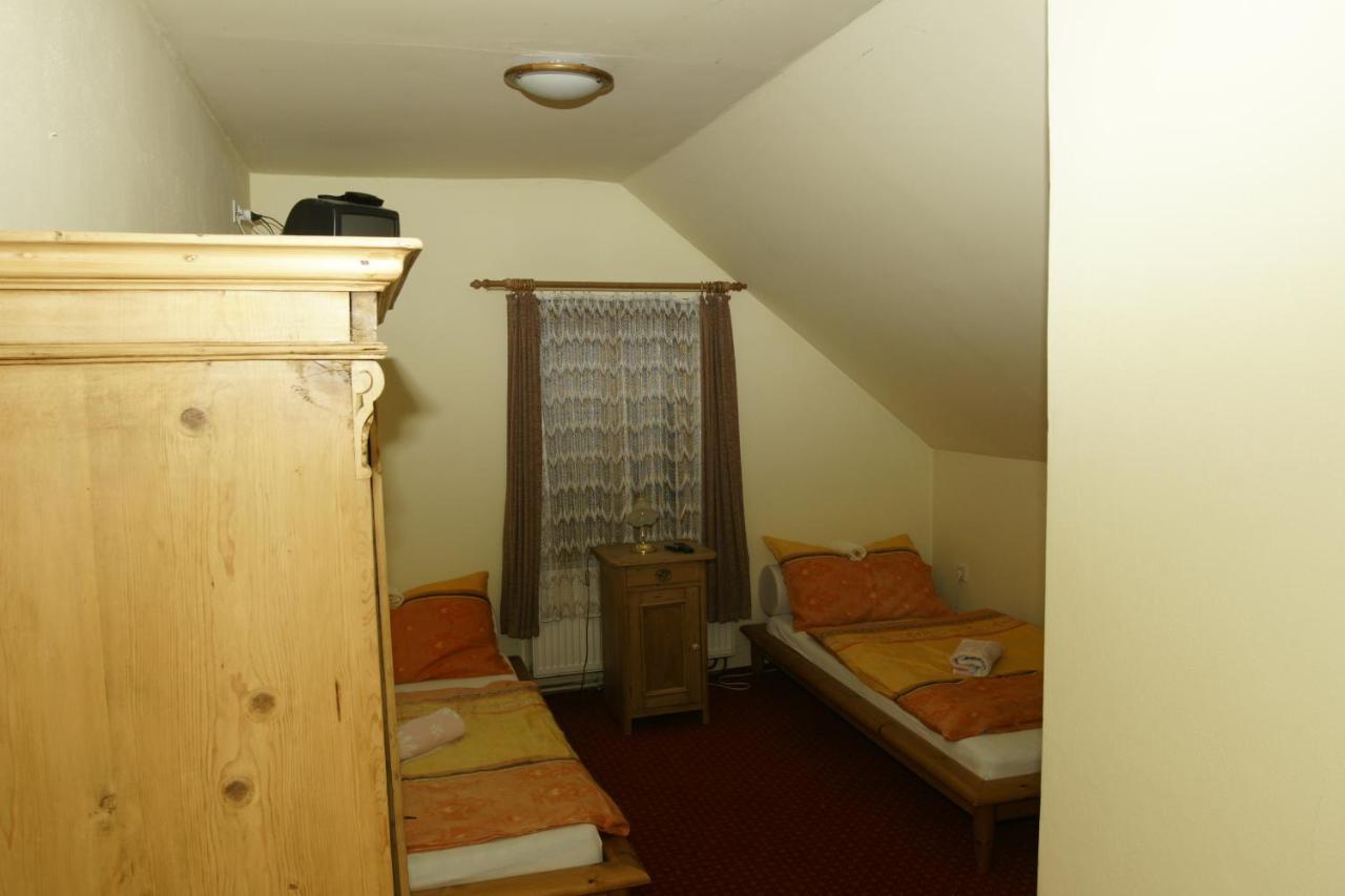 U Zlateho Andela Hotel
